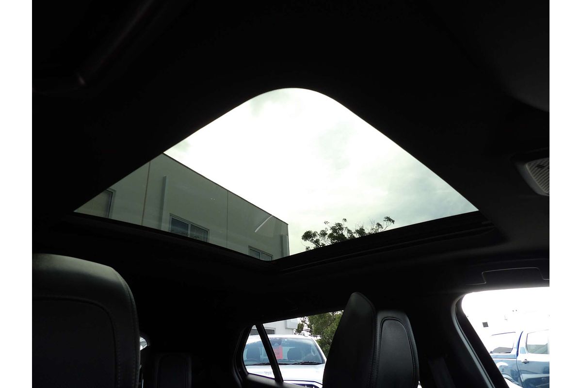 2021 Peugeot 2008 GT P24