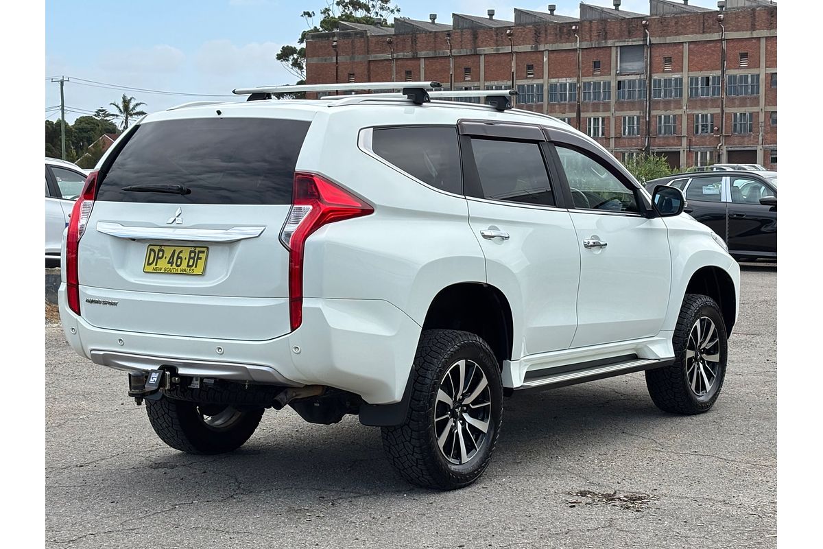2017 Mitsubishi Pajero Sport GLX QE