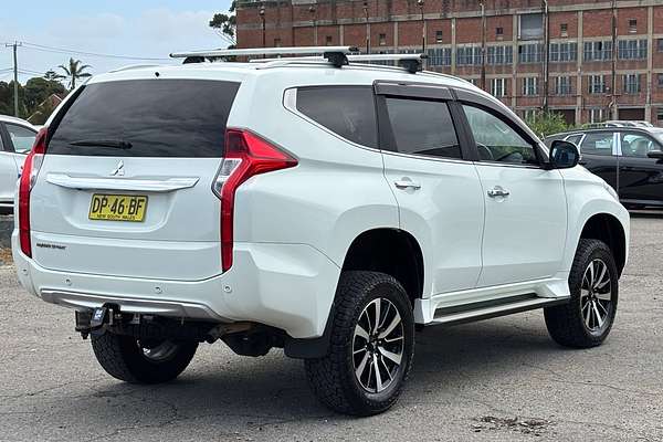 2017 Mitsubishi Pajero Sport GLX QE