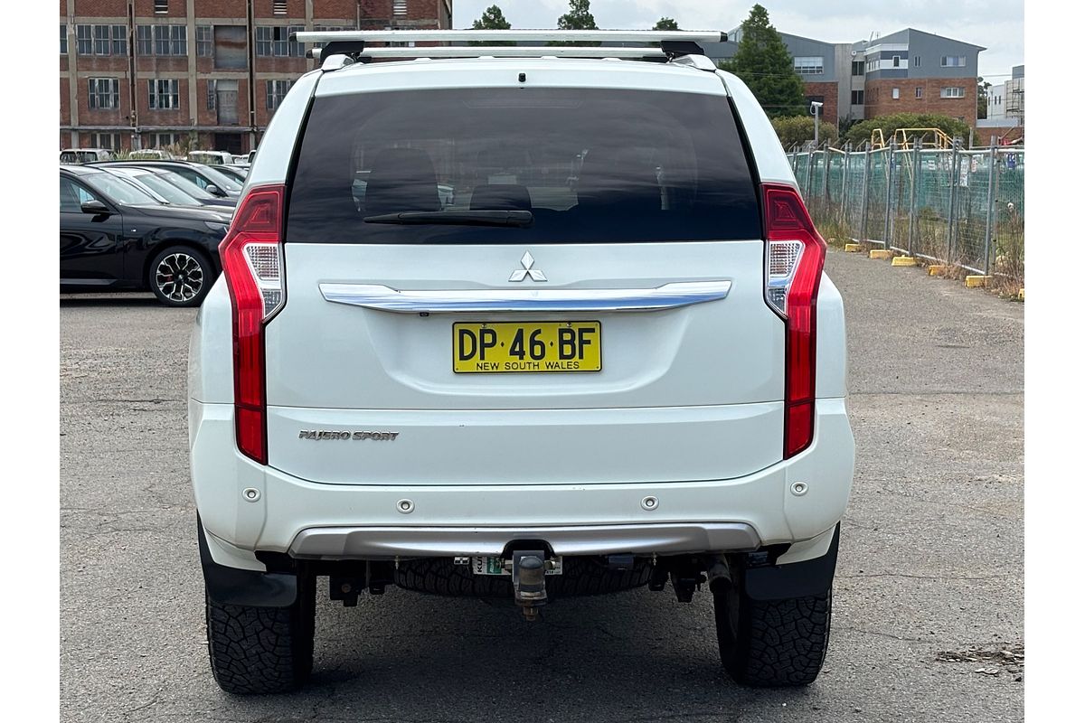 2017 Mitsubishi Pajero Sport GLX QE