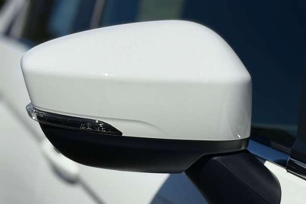 2024 Mitsubishi Eclipse Cross ES YB