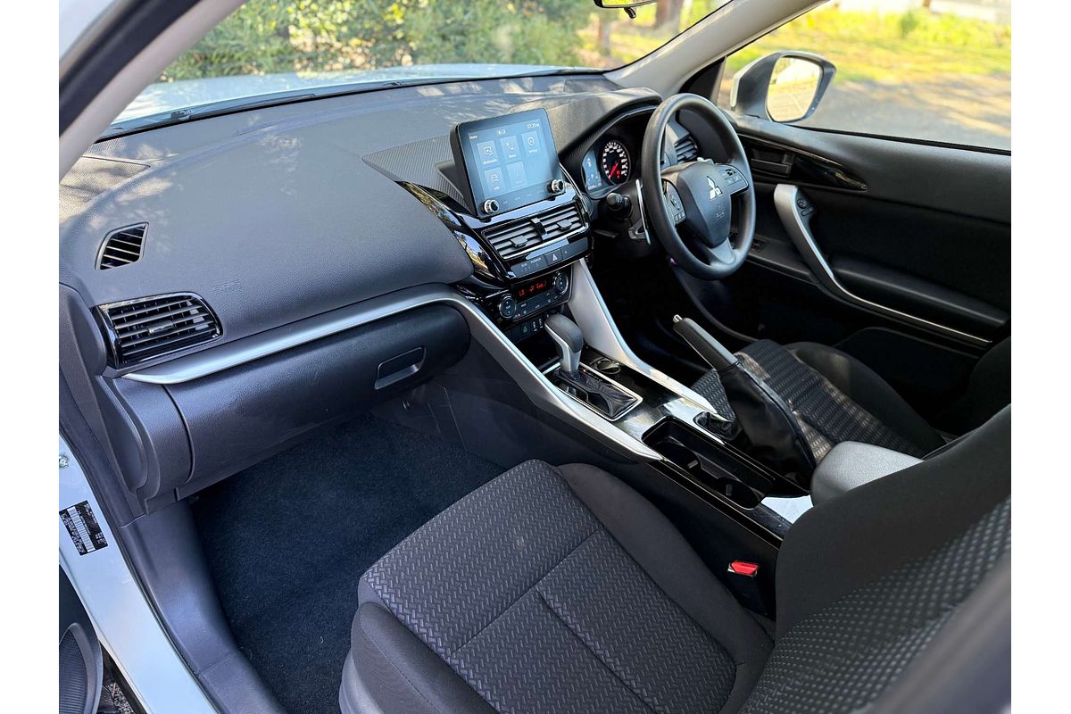 2024 Mitsubishi Eclipse Cross ES YB