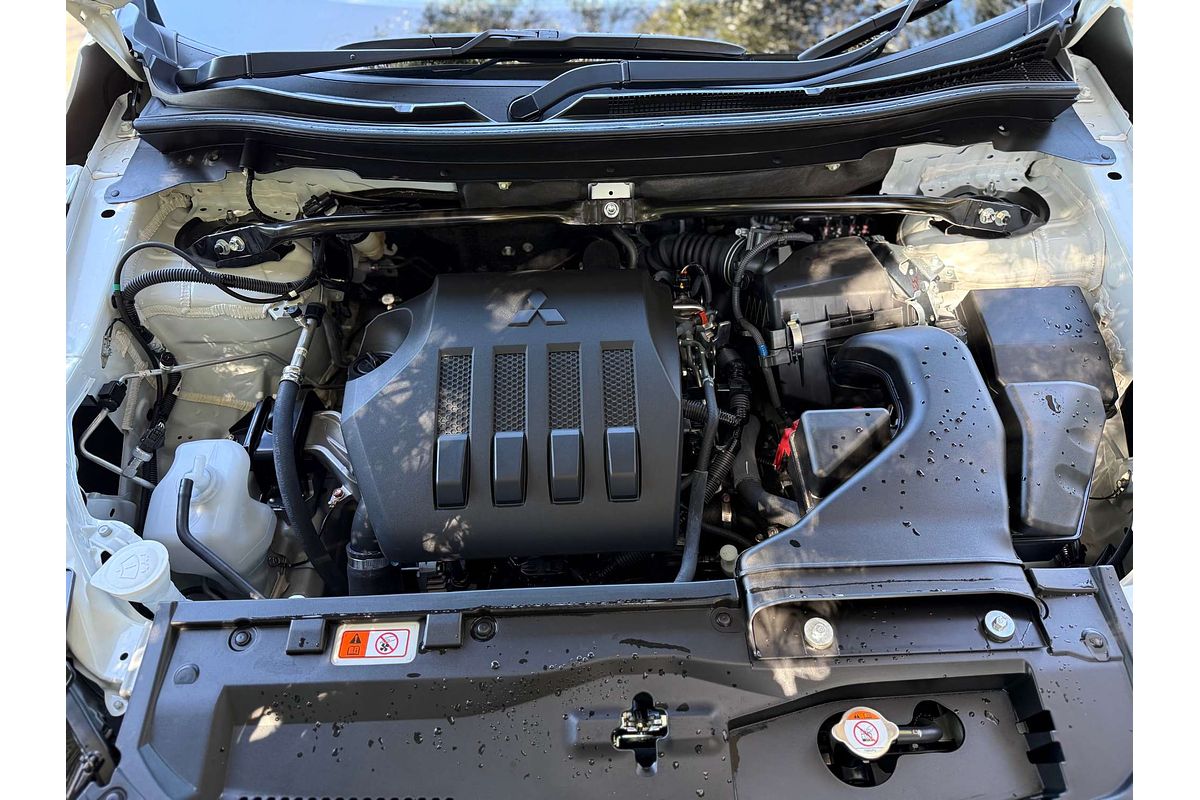 2024 Mitsubishi Eclipse Cross ES YB