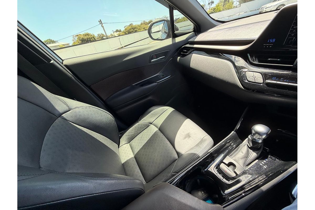 2017 Toyota C-HR Koba NGX50R