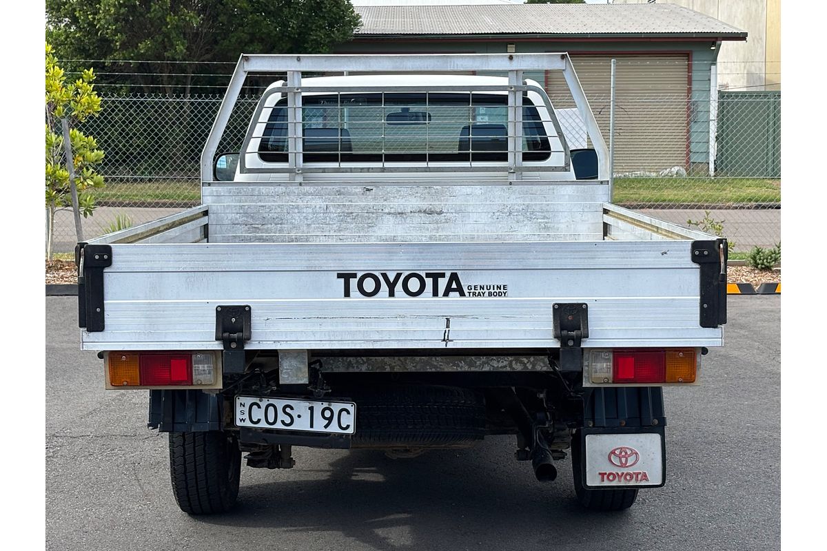 2013 Toyota Hilux Workmate TGN16R Rear Wheel Drive