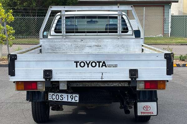2013 Toyota Hilux Workmate TGN16R Rear Wheel Drive