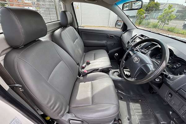 2013 Toyota Hilux Workmate TGN16R Rear Wheel Drive