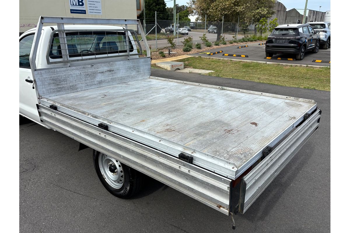 2013 Toyota Hilux Workmate TGN16R Rear Wheel Drive