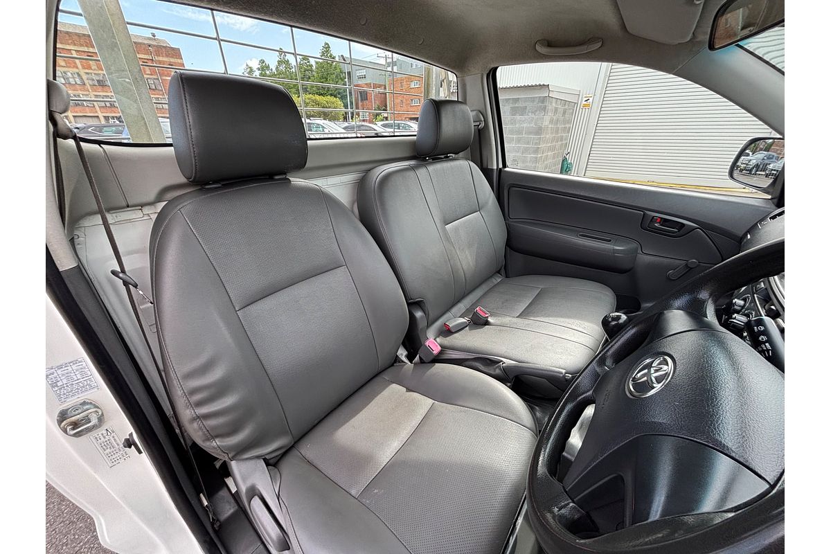 2013 Toyota Hilux Workmate TGN16R Rear Wheel Drive