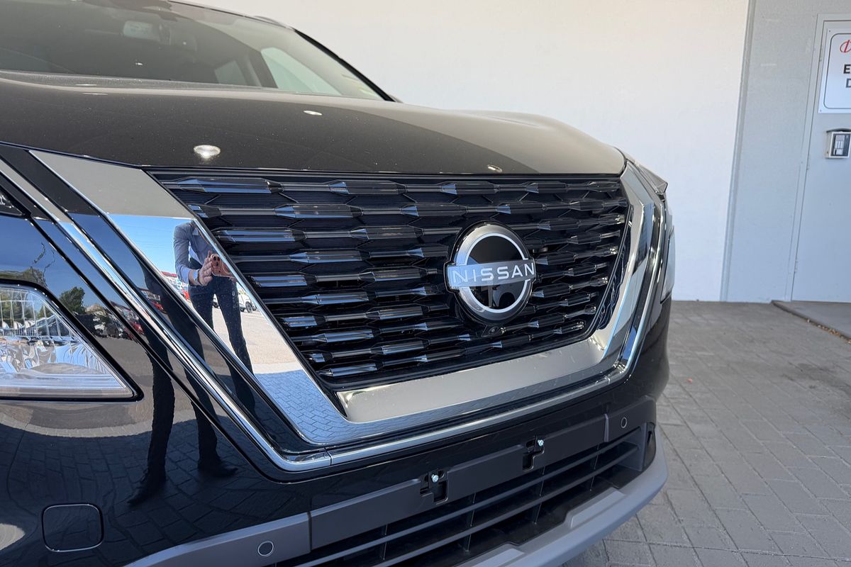 2025 Nissan X-TRAIL Ti T33