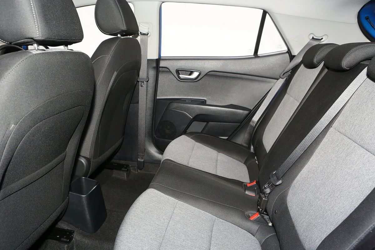 2024 Kia Stonic S YB