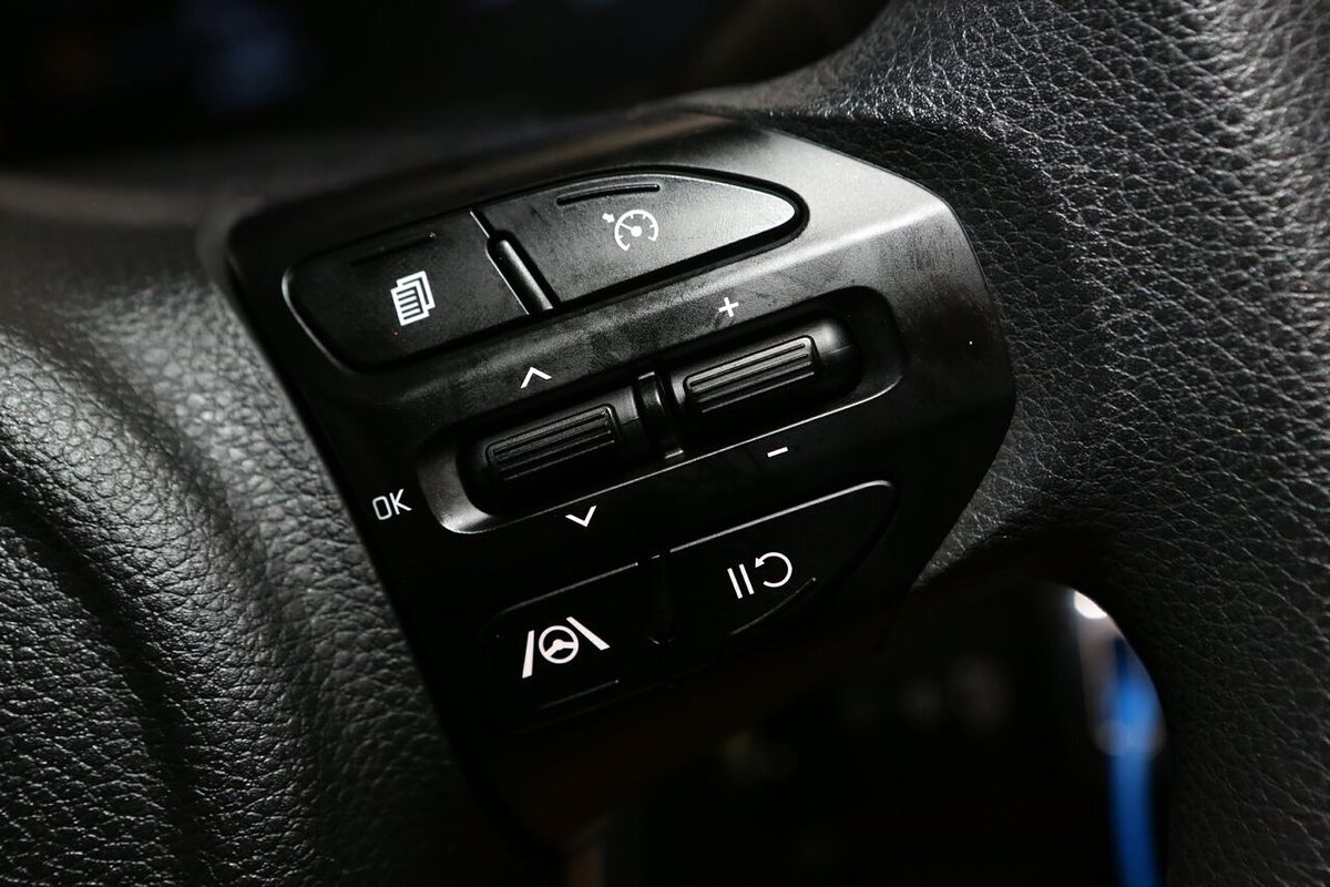 2024 Kia Stonic S YB