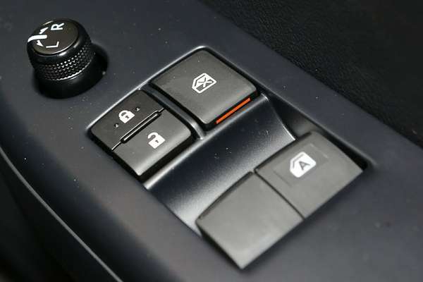 2025 Toyota Hilux Workmate TGN121R Rear Wheel Drive