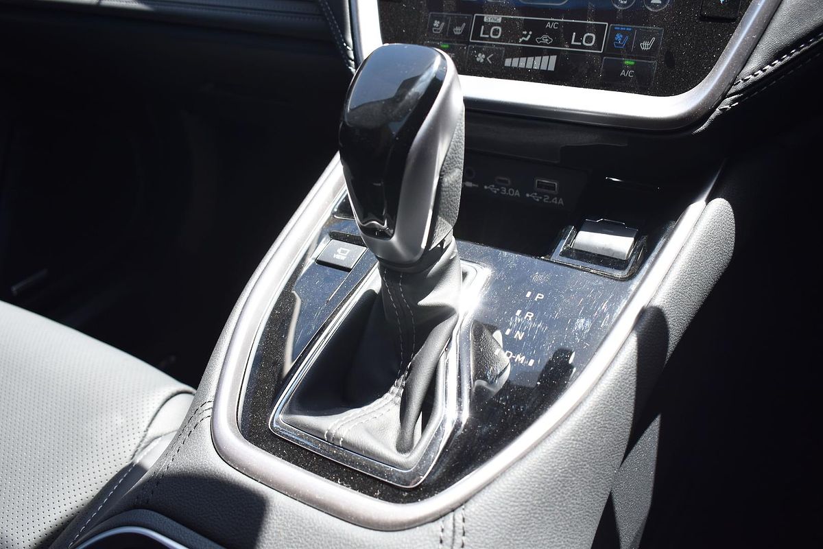 2025 Subaru Outback AWD Touring XT 6GEN