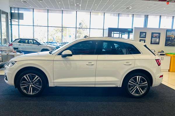 2019 Audi Q5 40 TDI sport FY