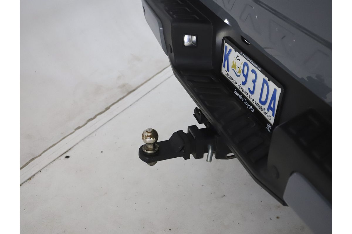 Nissan NAVARA 4X4 2.3 DSL AUTO DC P4X