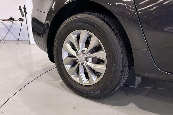 2019 Kia Carnival Si YP