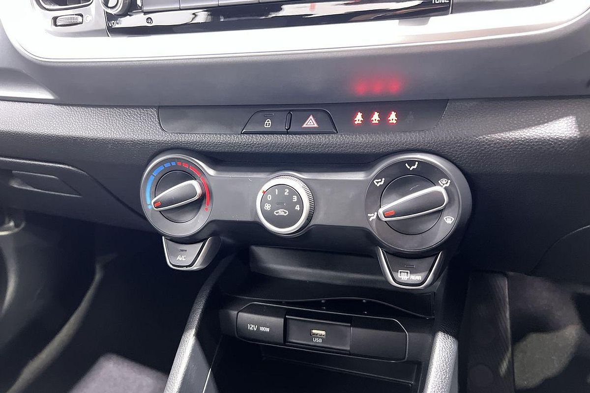 2022 Kia Stonic S YB