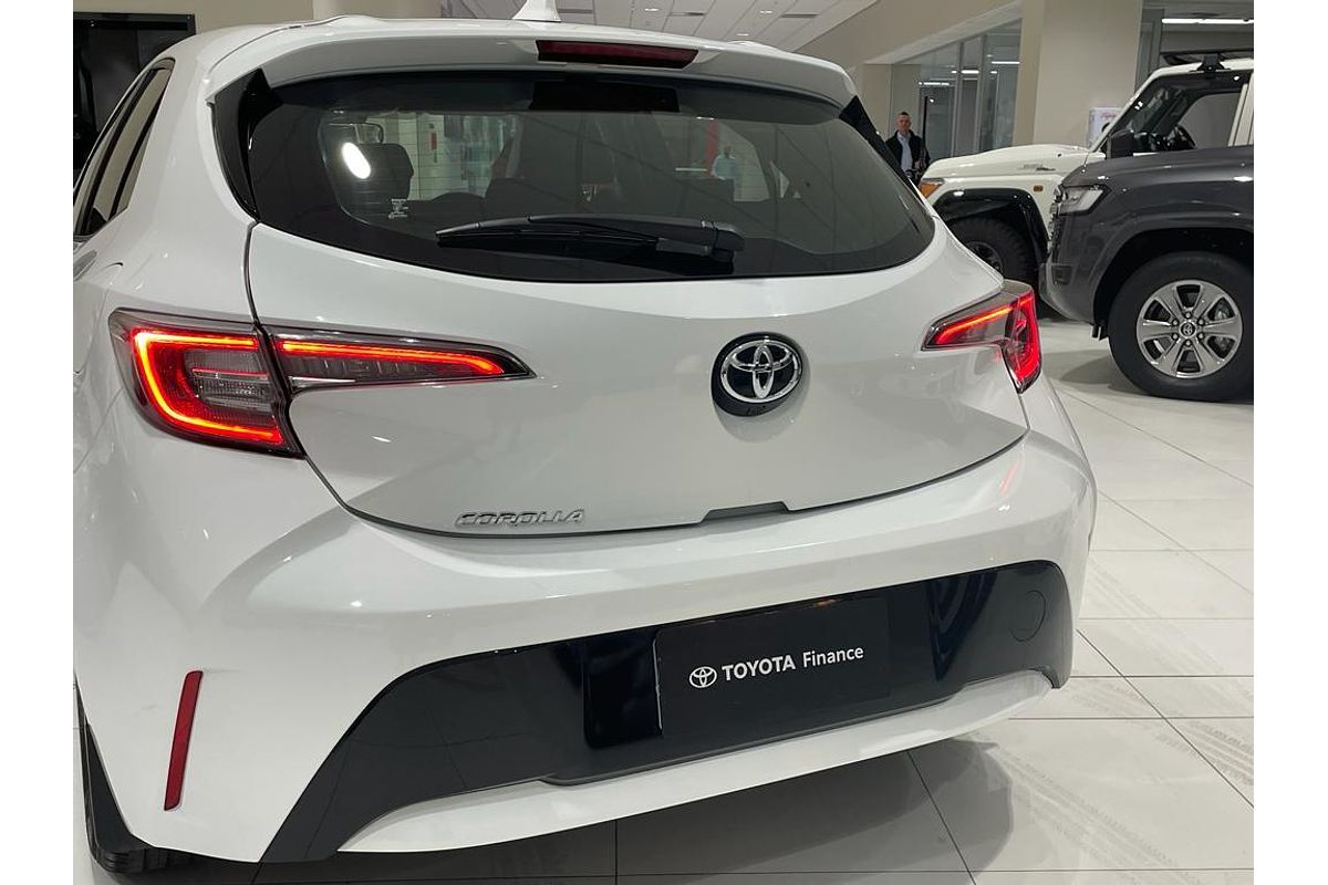 2022 Toyota Corolla Ascent Sport MZEA12R