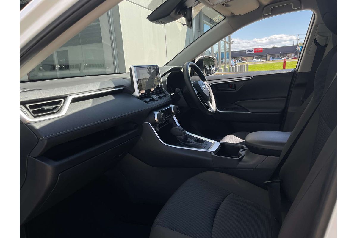 2024 Toyota RAV4 GX AXAH52R