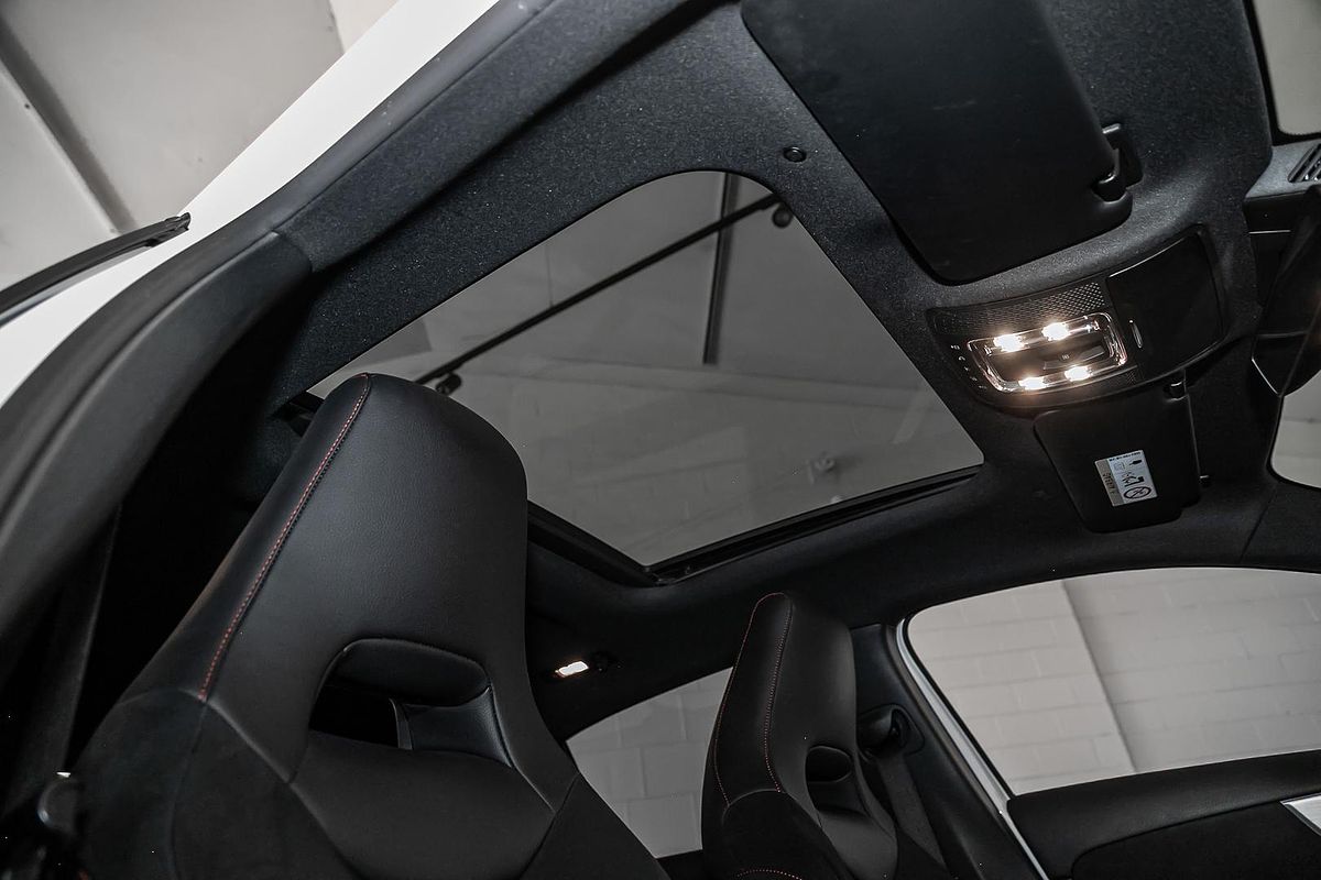 2018 Mercedes-Benz A-Class A250 W177