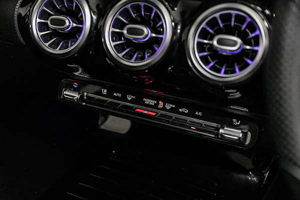 2018 Mercedes-Benz A-Class A250 W177