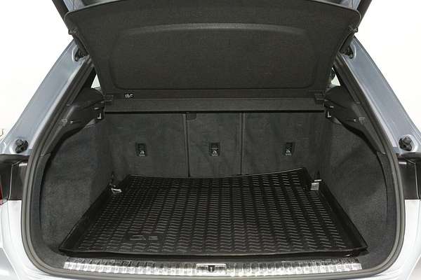 2022 Audi Q3 40 TFSI F3