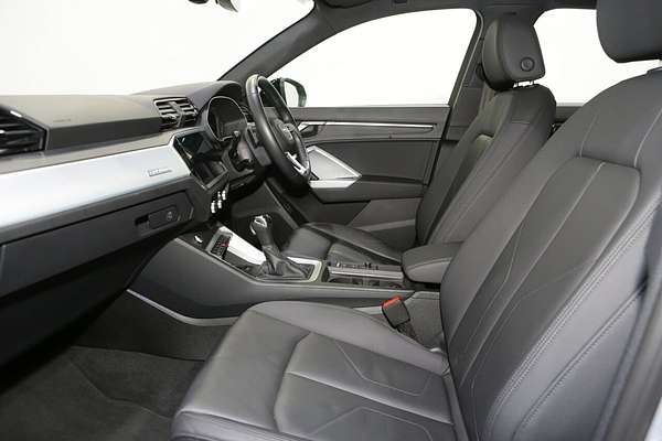 2022 Audi Q3 40 TFSI F3