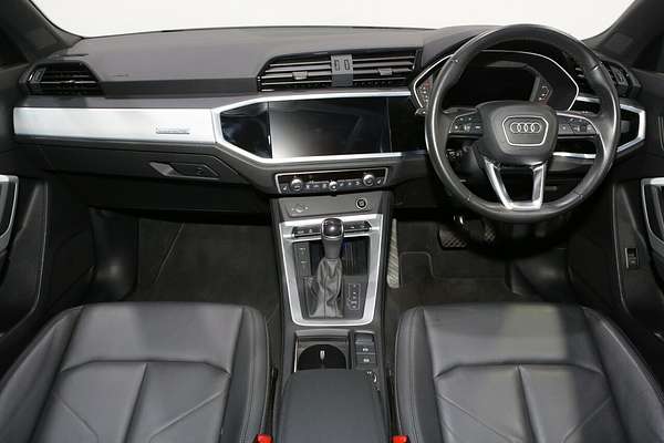 2022 Audi Q3 40 TFSI F3