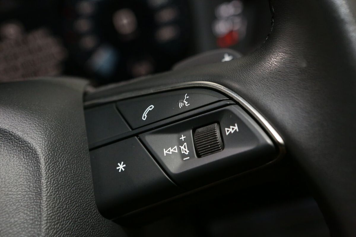 2022 Audi Q3 40 TFSI F3