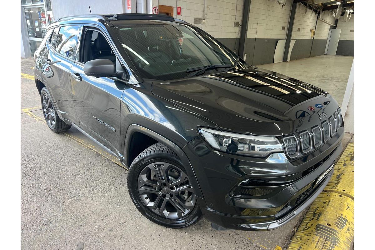 2021 Jeep Compass Limited M6
