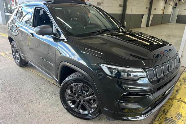 2021 Jeep Compass Limited M6