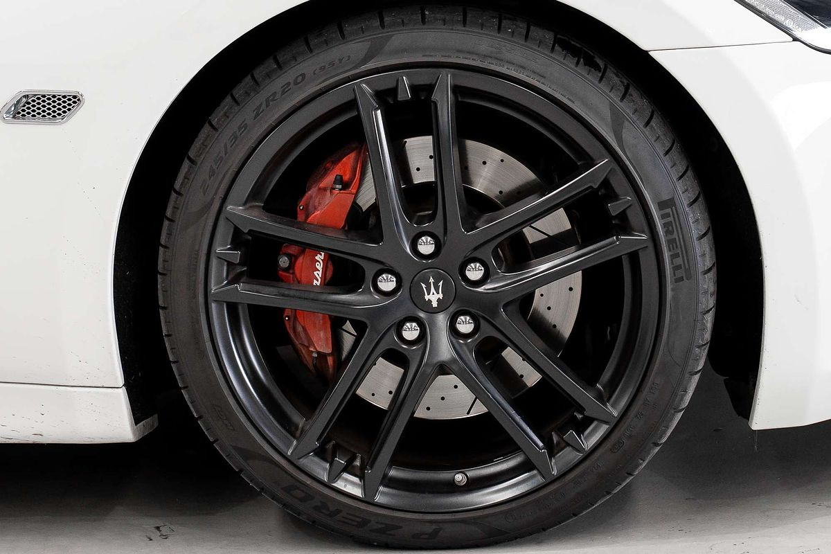 2018 Maserati GranTurismo Sport M145