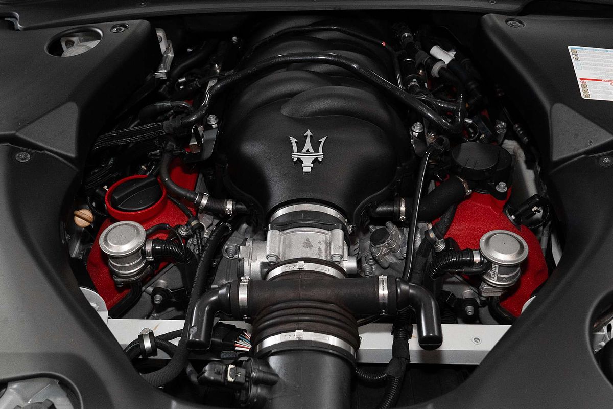 2018 Maserati GranTurismo Sport M145