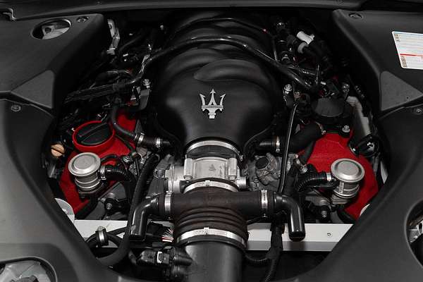 2018 Maserati GranTurismo Sport M145