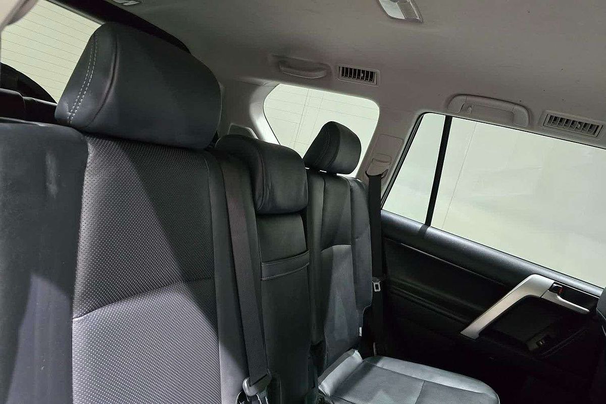 2018 Toyota Landcruiser Prado VX GDJ150R