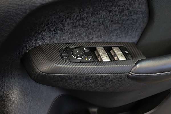 2023 Mitsubishi Outlander ES ZM