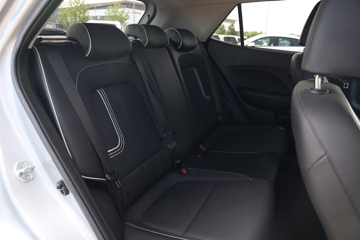 2021 Hyundai Venue Elite QX.V3