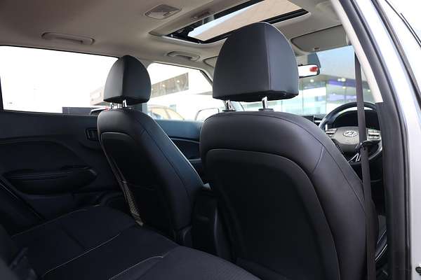 2021 Hyundai Venue Elite QX.V3