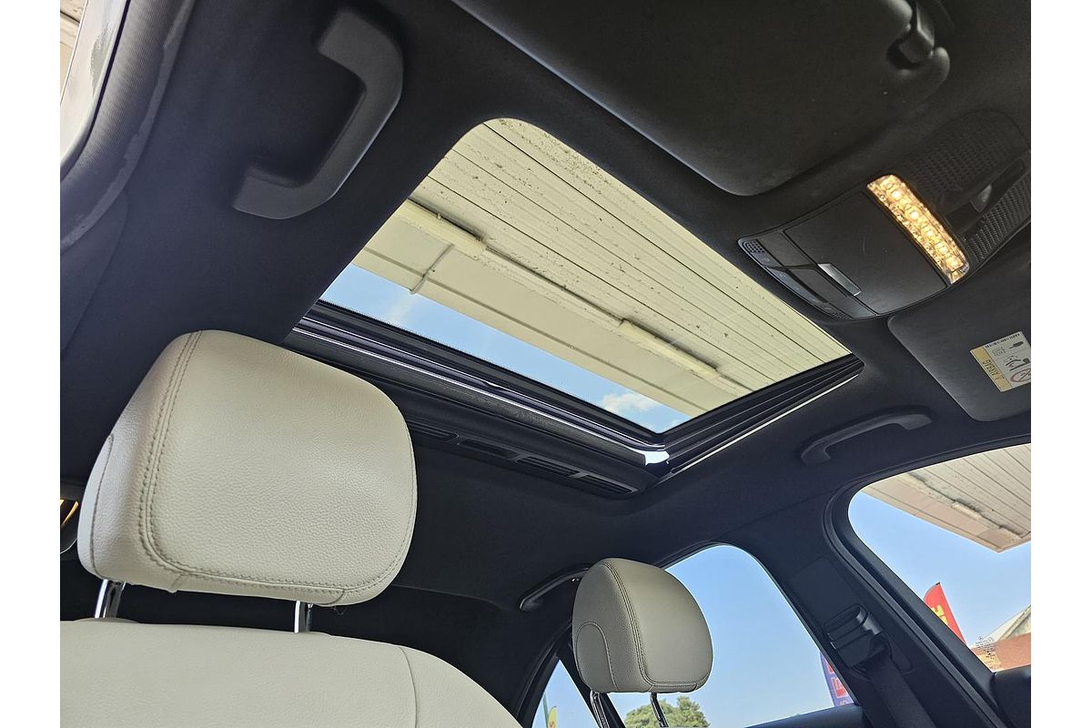 2014 Mercedes-Benz C-Class C200 W205