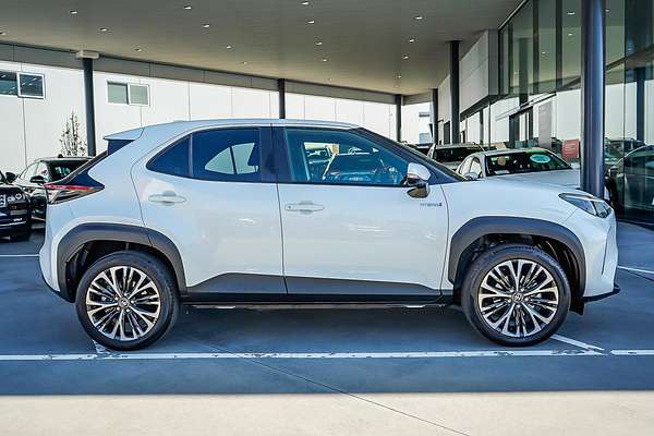 2022 Toyota Yaris Cross Urban MXPJ15R