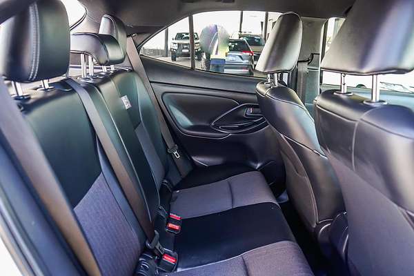 2022 Toyota Yaris Cross Urban MXPJ15R