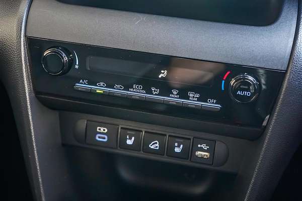 2022 Toyota Yaris Cross Urban MXPJ15R