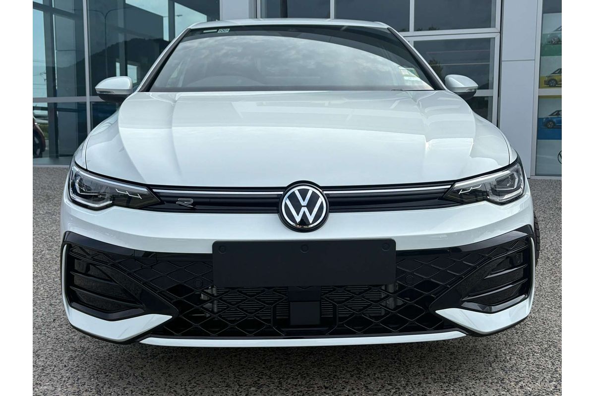 2025 Volkswagen Golf 110TSI R-Line 8.5