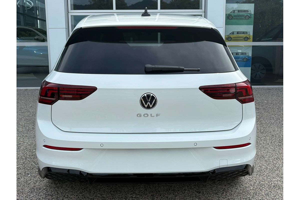2025 Volkswagen Golf 110TSI R-Line 8.5