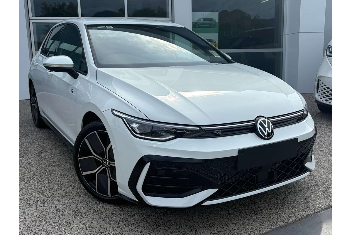 2025 Volkswagen Golf 110TSI R-Line 8.5