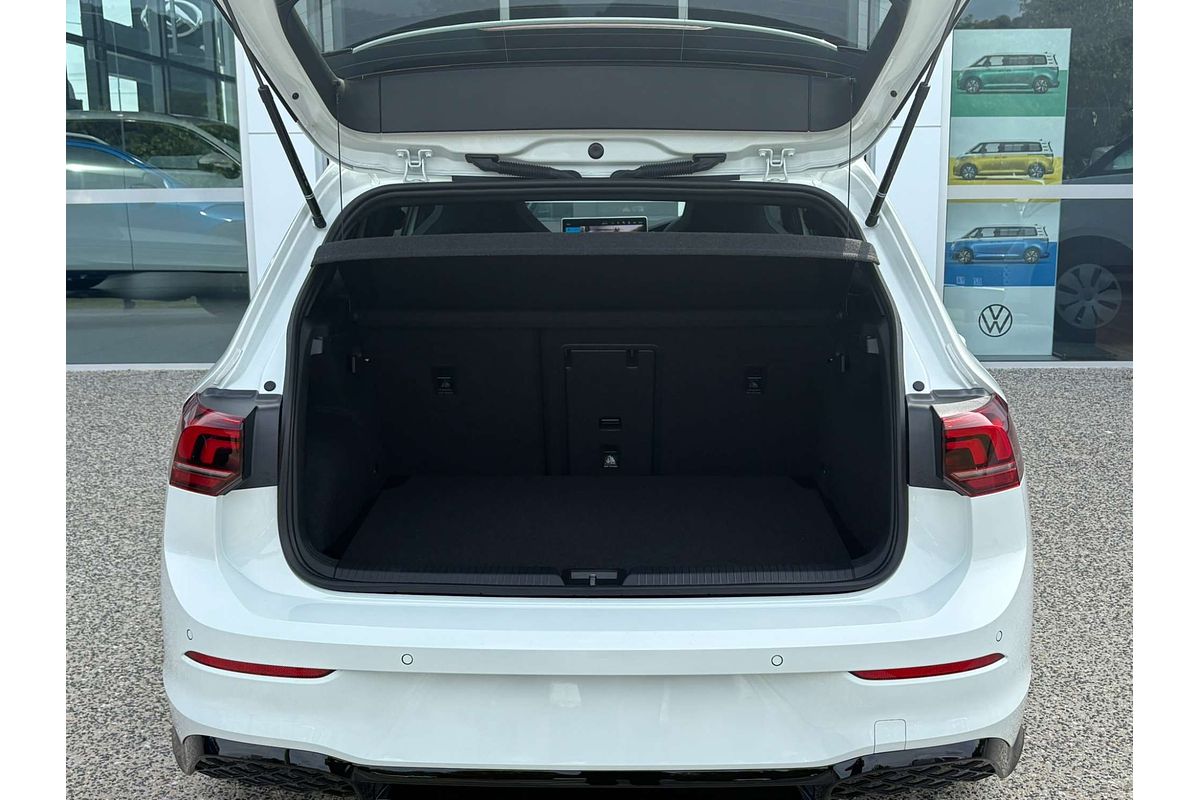2025 Volkswagen Golf 110TSI R-Line 8.5