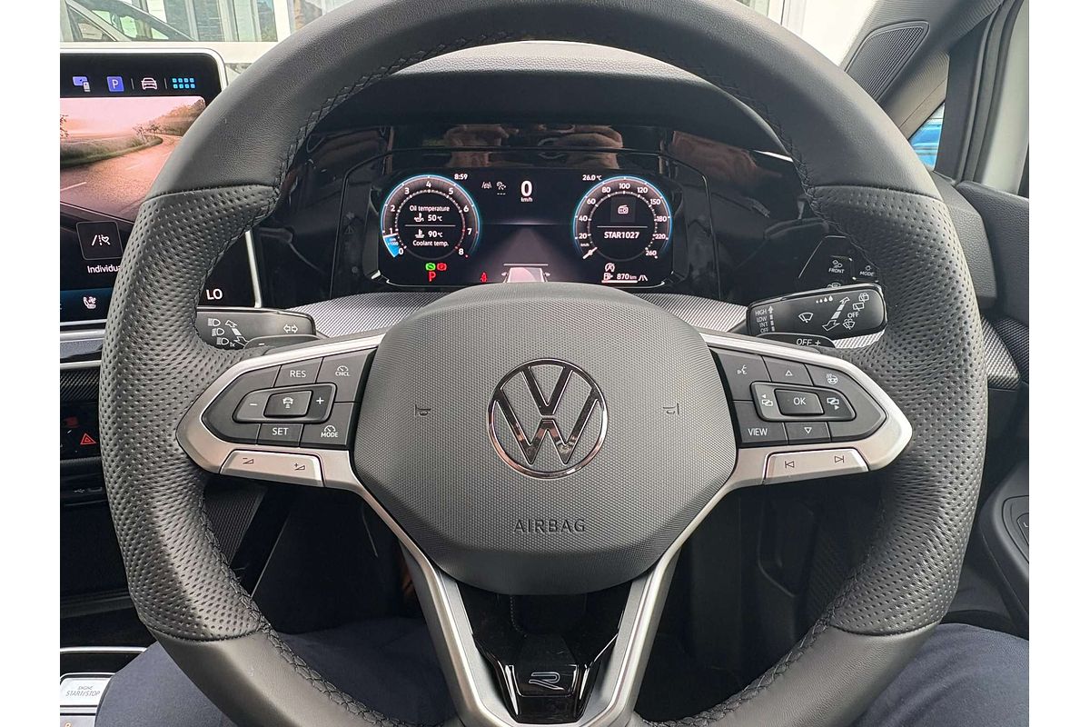 2025 Volkswagen Golf 110TSI R-Line 8.5