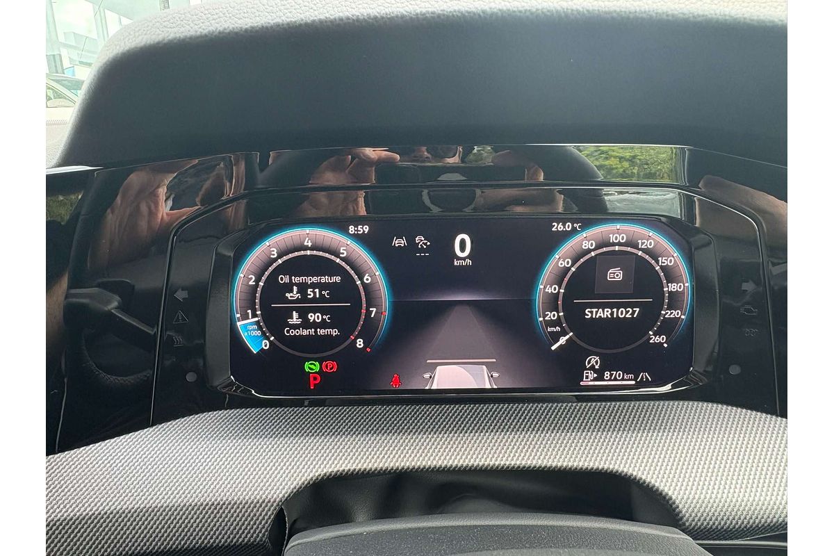 2025 Volkswagen Golf 110TSI R-Line 8.5