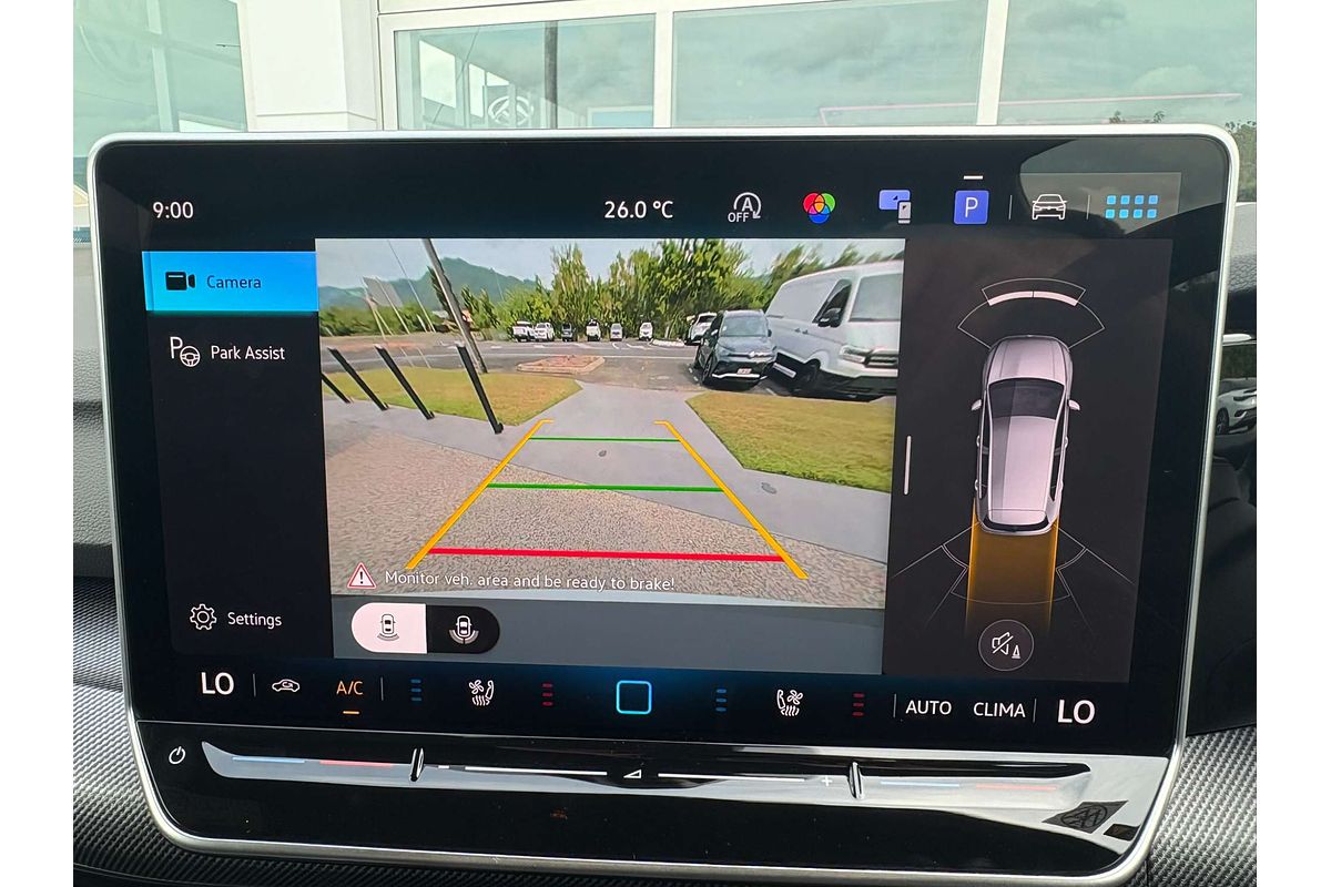 2025 Volkswagen Golf 110TSI R-Line 8.5